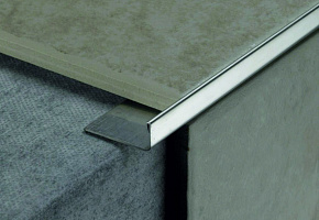 Профиль Juliano Tile Trim SBP025-1S-14H Silver (2440мм) - Фото интерьеров №4